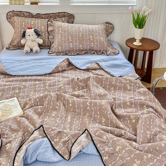 91家纺网 家纺一手货源 找家纺 利禾家纺 2026新款法式花边泡芙纱夏被四件套 情人节咖