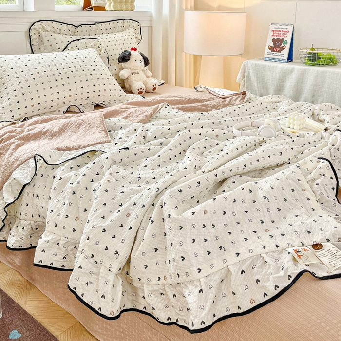 91家纺网 家纺一手货源 找家纺 利禾家纺 2026新款法式花边泡芙纱夏被四件套 心心相印