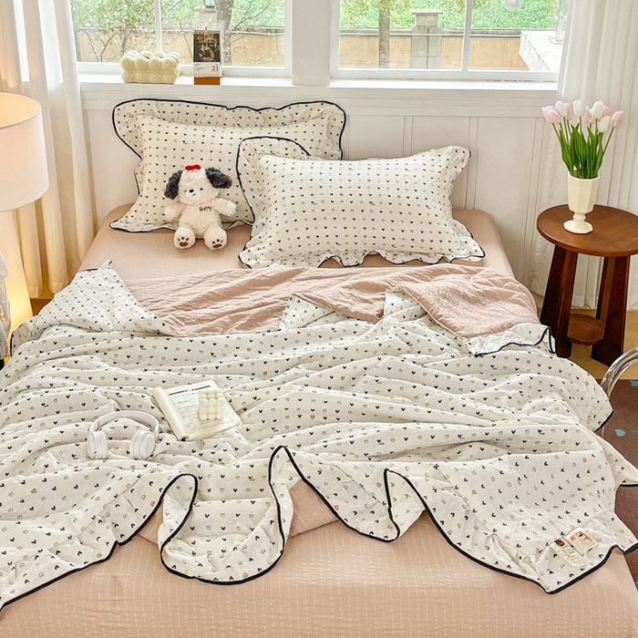 91家纺网 家纺一手货源 找家纺 利禾家纺 2026新款法式花边泡芙纱夏被四件套 心心相印