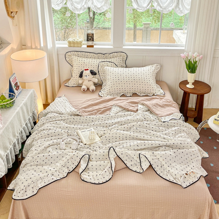 91家纺网 家纺一手货源 找家纺 利禾家纺 2026新款法式花边泡芙纱夏被四件套 心心相印