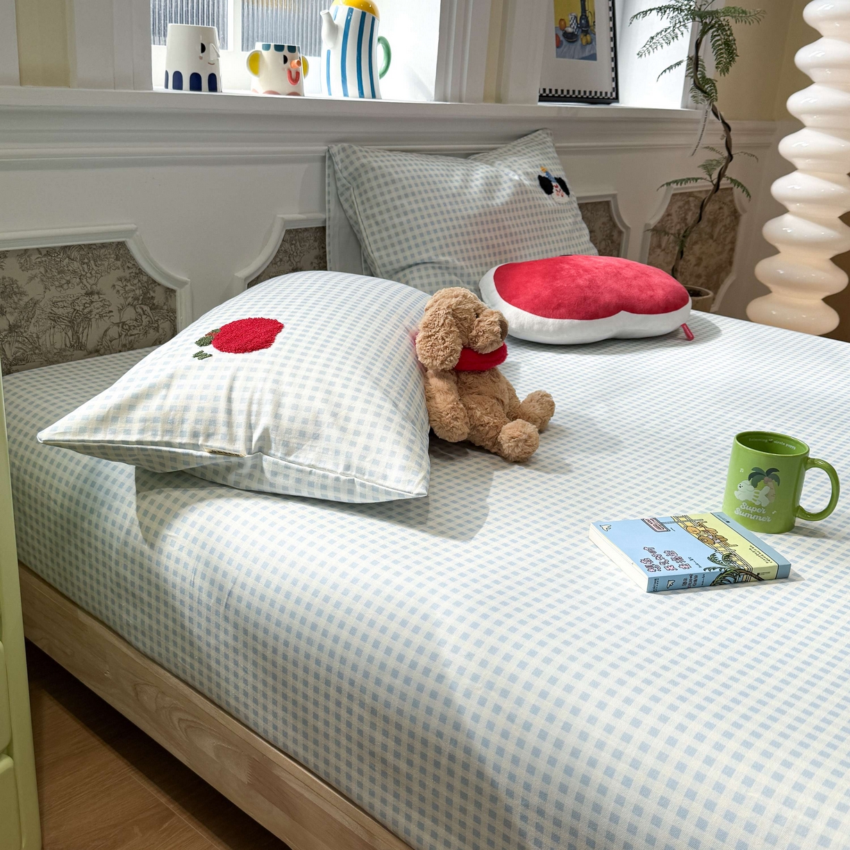 91家纺网 家纺一手货源 找家纺 珺柔家纺 2026新款全棉老粗布床单床笠三件套 蓝格苹果小狗