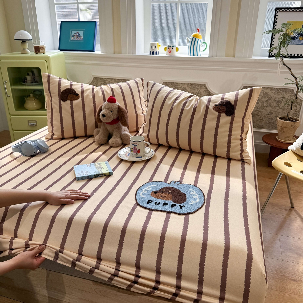 91家纺网 家纺一手货源 找家纺 珺柔家纺 2026新款全棉老粗布床单床笠三件套 咖条puppy