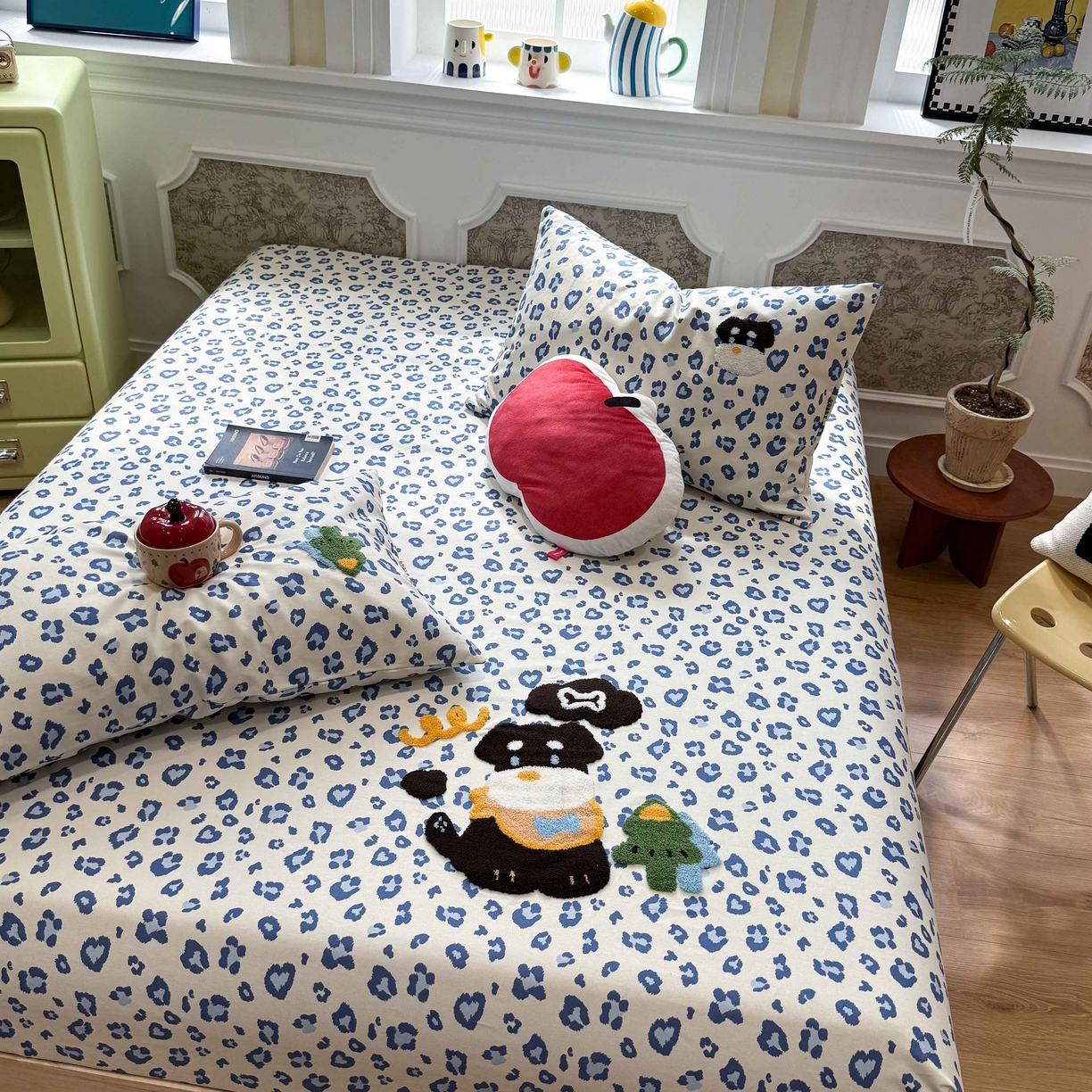 91家纺网 家纺一手货源 找家纺 珺柔家纺 2026新款全棉老粗布床单床笠三件套 蓝豹纹小狗