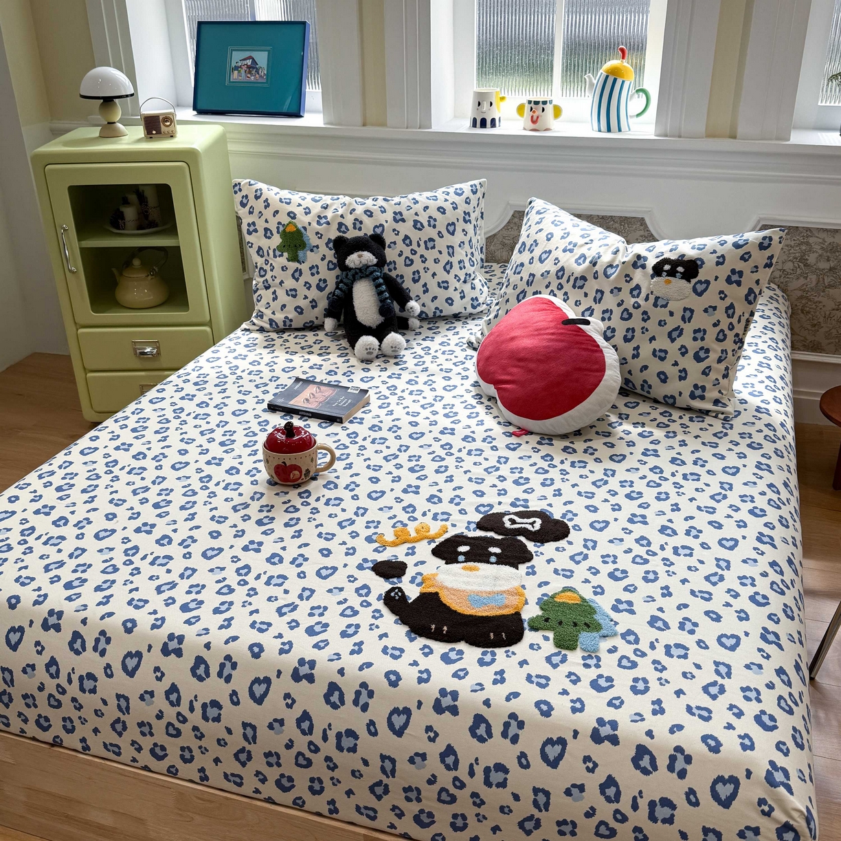 91家纺网 家纺一手货源 找家纺 珺柔家纺 2026新款全棉老粗布床单床笠三件套 蓝豹纹小狗