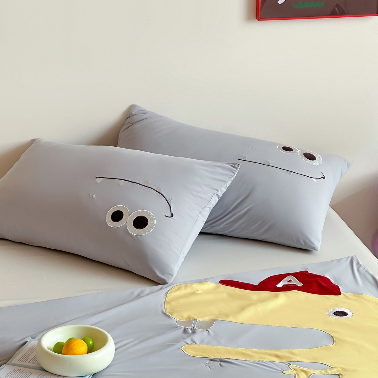 91家纺网 家纺一手货源 找家纺 傲蕾良品 2026新款冰冰鸭即刻凉感夏被-婴童尺寸 是恐龙呀