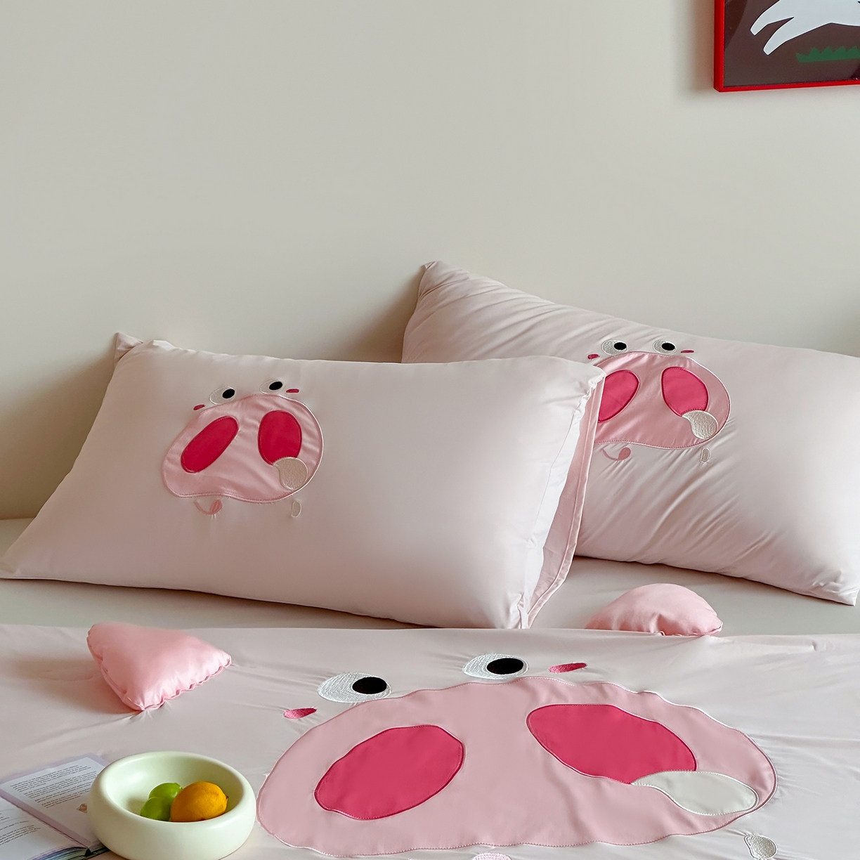 91家纺网 家纺一手货源 找家纺 傲蕾良品 2026新款冰冰鸭即刻凉感夏被-婴童尺寸 馋嘴小猪