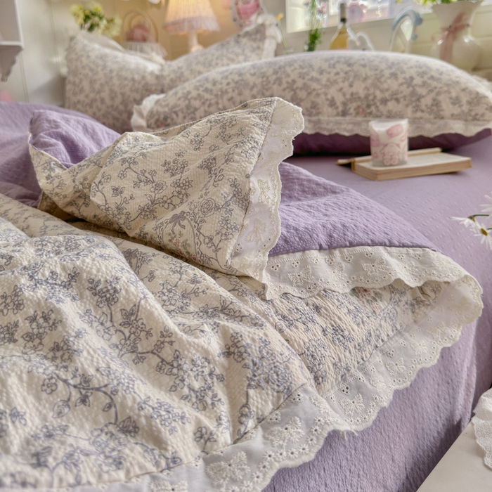 91家纺网 家纺一手货源 找家纺 几禾 2026新款泡芙纱全棉蕾丝花边夏被-花笺系列（甜系花边撞入梦境，软乎乎的质感，治愈所有疲惫） 花笺-蕾丝花匣