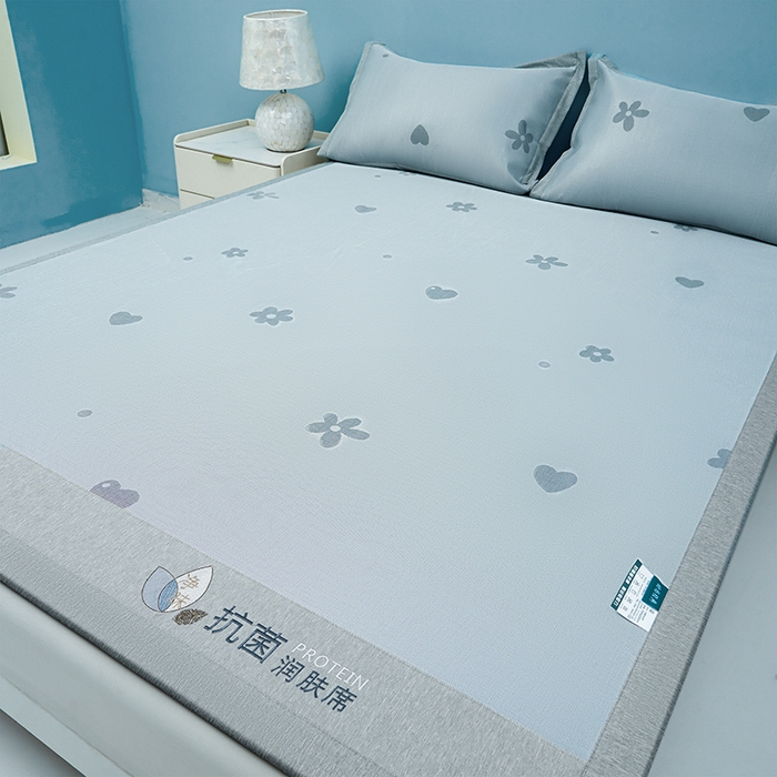 91家纺网 家纺一手货源 找家纺 玖明家纺 2026新款A类精品加厚净味抗菌凉感冰丝席三件套藤席凉席 繁花·花漫山-灰