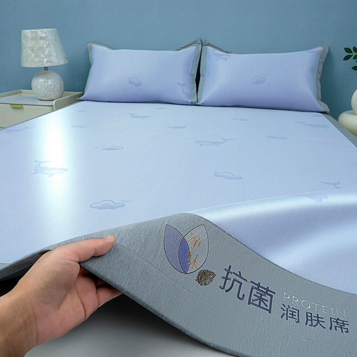 91家纺网 家纺一手货源 找家纺 玖明家纺 2026新款A类精品加厚净味抗菌凉感冰丝席三件套藤席凉席 鲸鱼-兰