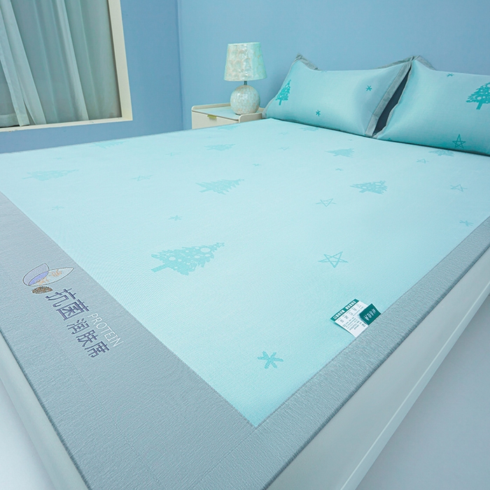 91家纺网 家纺一手货源 找家纺 玖明家纺 2026新款A类精品加厚净味抗菌凉感冰丝席三件套藤席凉席 梦幻森林-绿