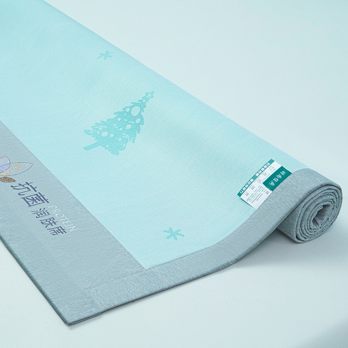 91家纺网 家纺一手货源 找家纺 玖明家纺 2026新款A类精品加厚净味抗菌凉感冰丝席三件套藤席凉席 梦幻森林-绿