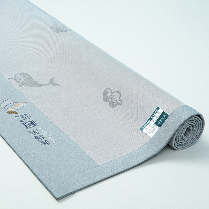 91家纺网 家纺一手货源 找家纺 玖明家纺 2026新款A类精品加厚净味抗菌凉感冰丝席三件套藤席凉席 鲸鱼-灰