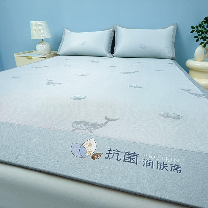 91家纺网 家纺一手货源 找家纺 玖明家纺 2026新款A类精品加厚净味抗菌凉感冰丝席三件套藤席凉席 鲸鱼-灰