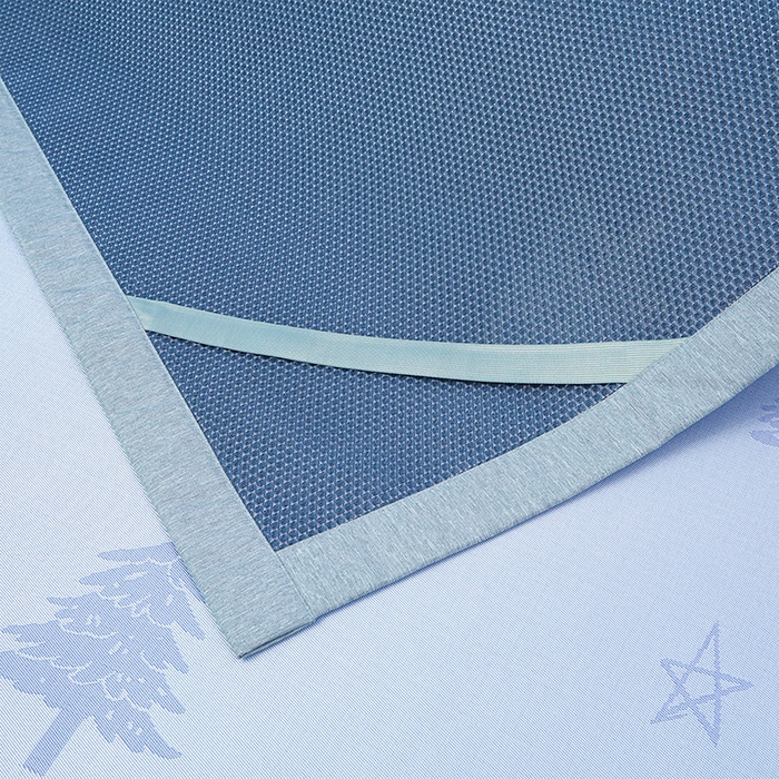 91家纺网 家纺一手货源 找家纺 玖明家纺 2026新款A类精品加厚净味抗菌凉感冰丝席三件套藤席凉席 梦幻森林-兰