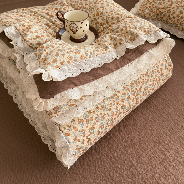 91家纺网 家纺一手货源 找家纺 几禾 2026新款泡芙纱全棉蕾丝花边夏被-花笺系列（甜系花边撞入梦境，软乎乎的质感，治愈所有疲惫） 花笺-暖橘枝