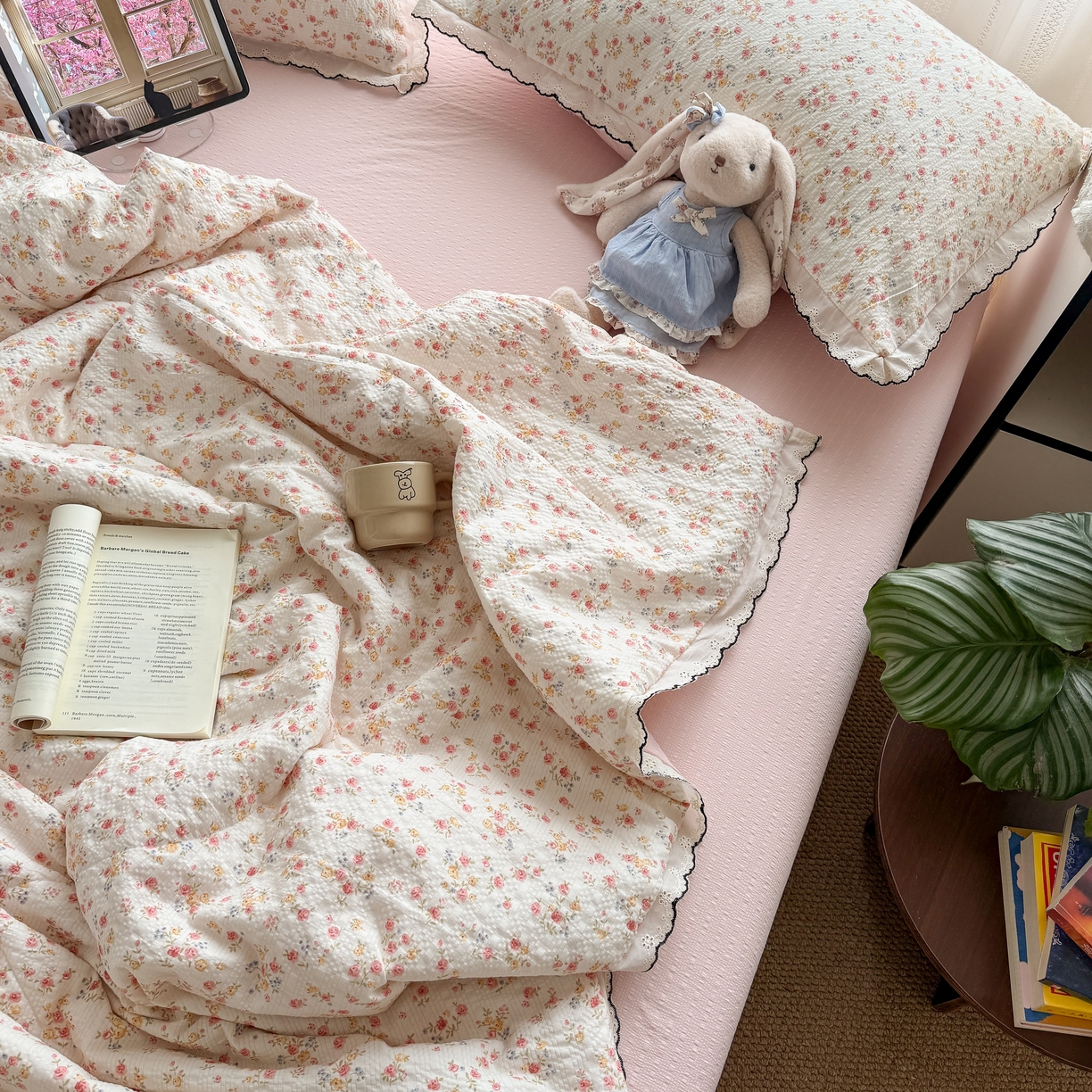 91家纺网 家纺一手货源 找家纺 欧尚 2026新款蕾丝花边夏被款四件套 粉黛