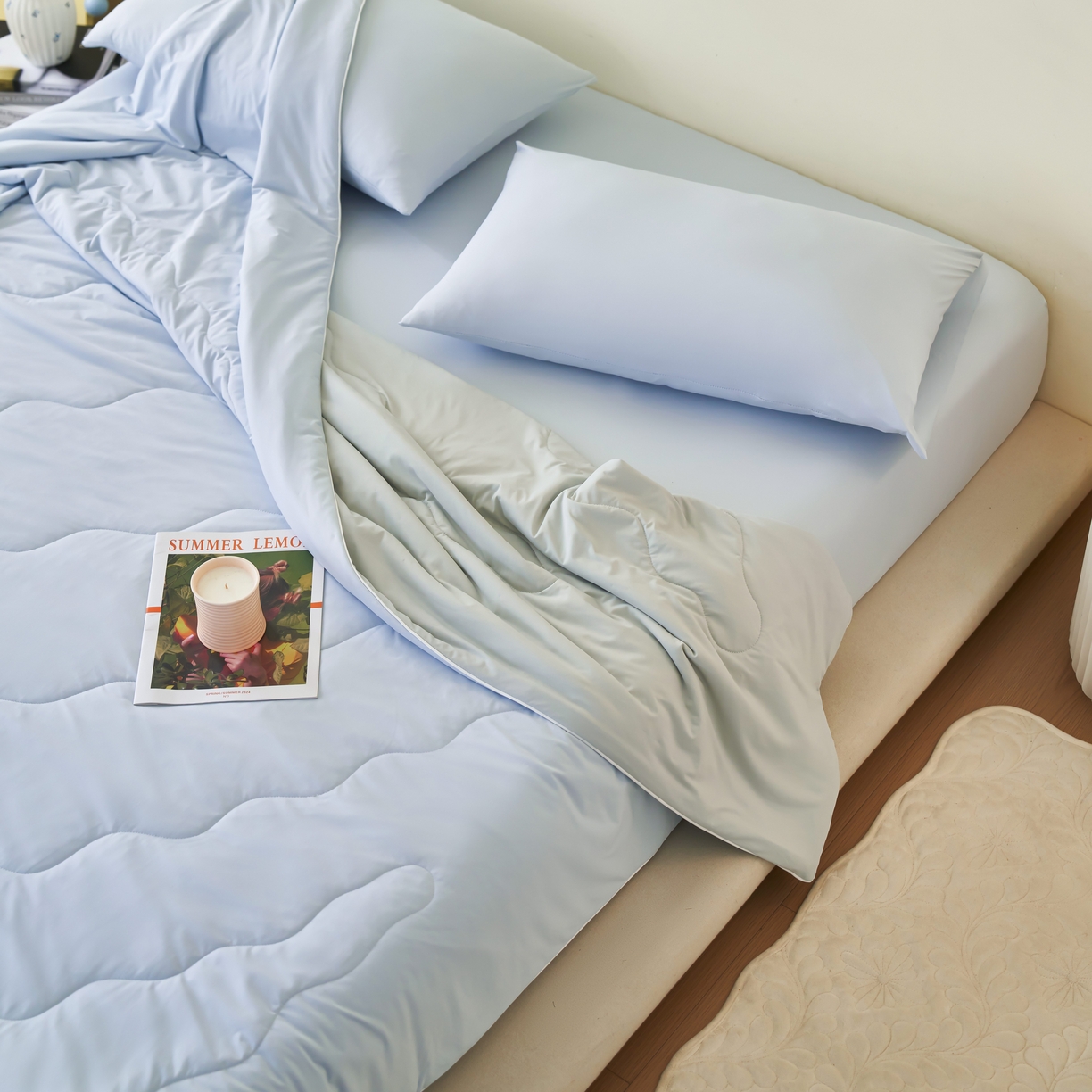 91家纺网 家纺一手货源 找家纺 亿梵家居 2026新款西瓜啵啵凉感夏被夏凉被空调被 天空蓝-轻奢灰