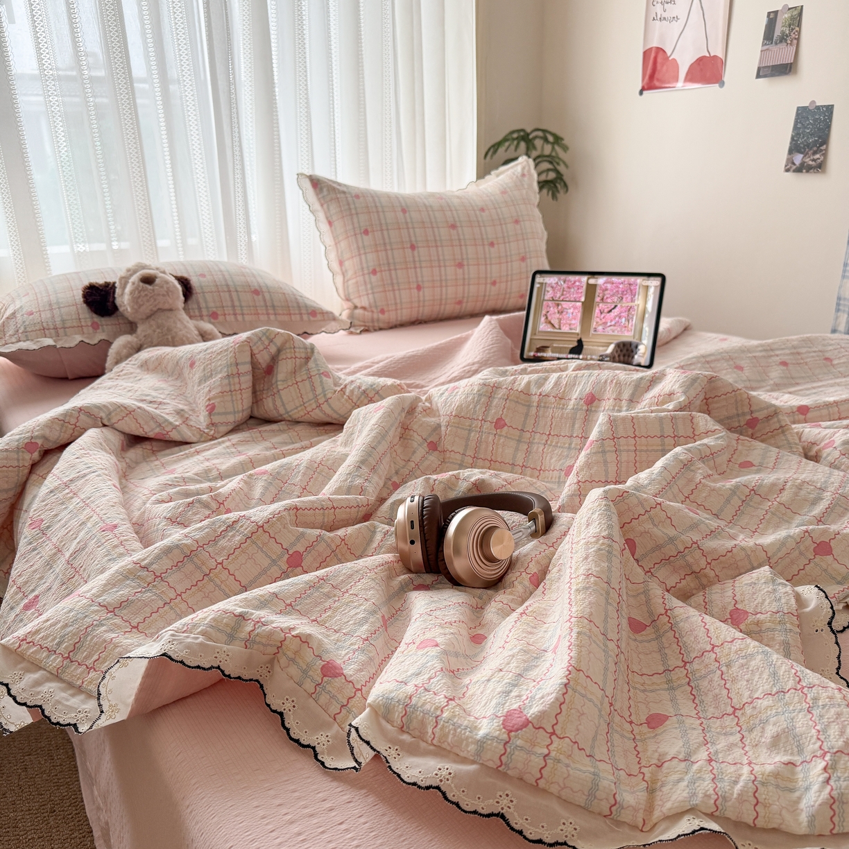 91家纺网 家纺一手货源 找家纺 欧尚 2026新款蕾丝花边夏被款四件套 格格心