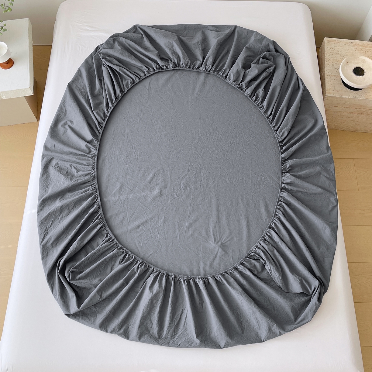 91家纺网 家纺一手货源 找家纺 春皖家纺 2026春夏新款双拼全棉纯棉水洗棉单床笠 床笠单件 素雅墨灰