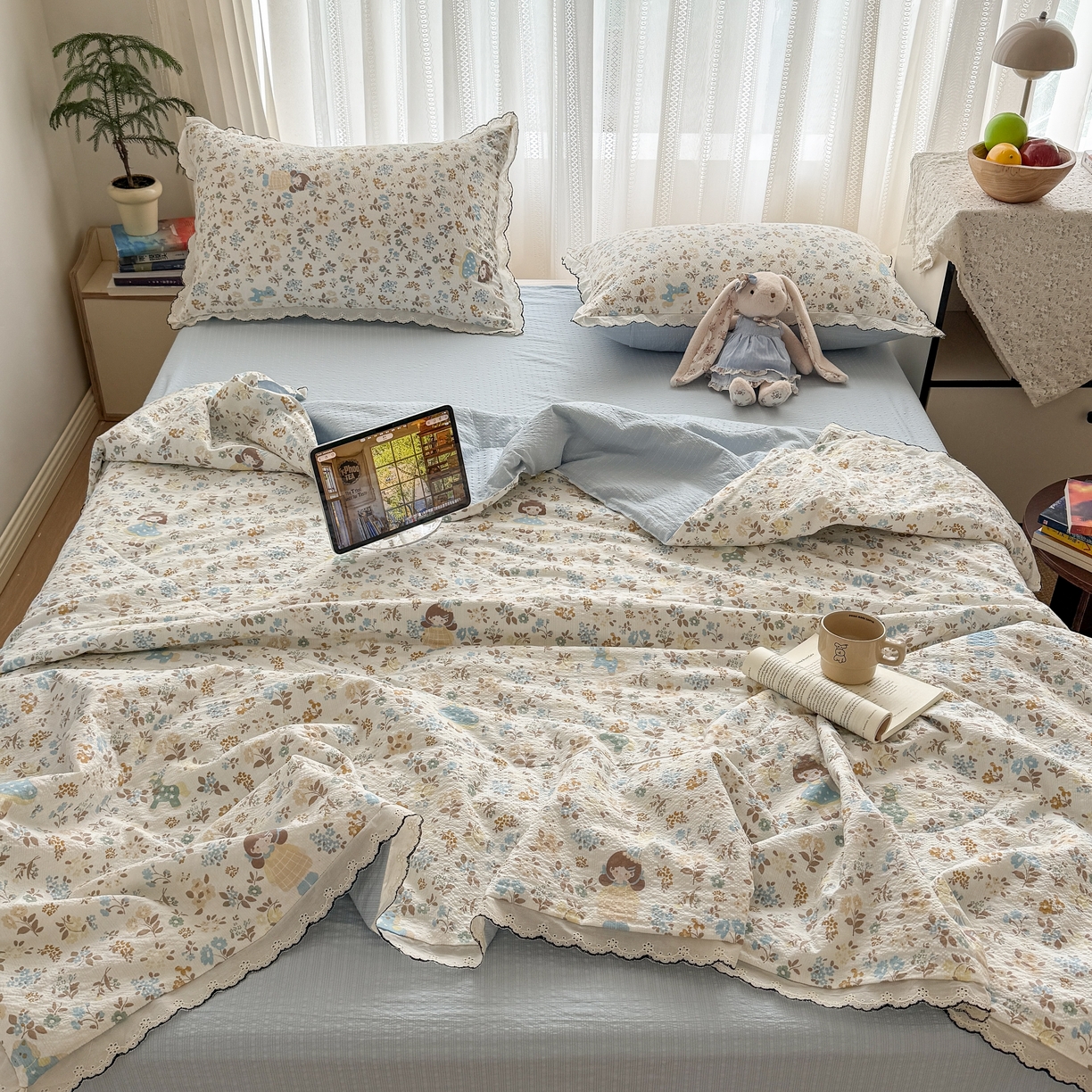 欧尚 2026新款蕾丝花边夏被款四件套 花镜人偶黄