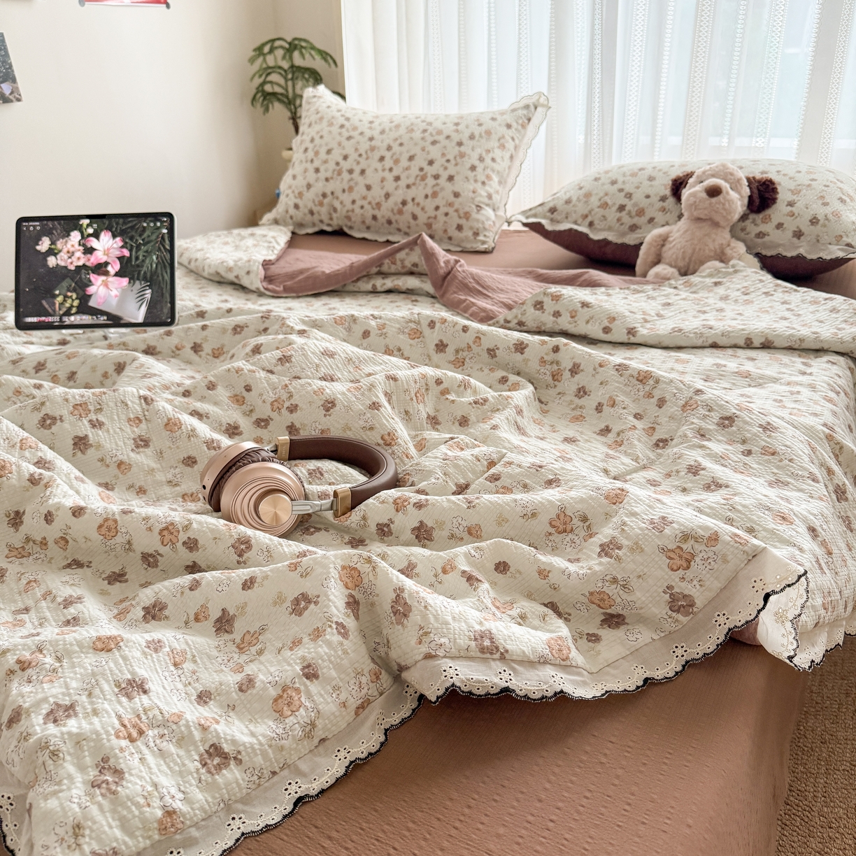 91家纺网 家纺一手货源 找家纺 欧尚 2026新款蕾丝花边夏被款四件套 花序