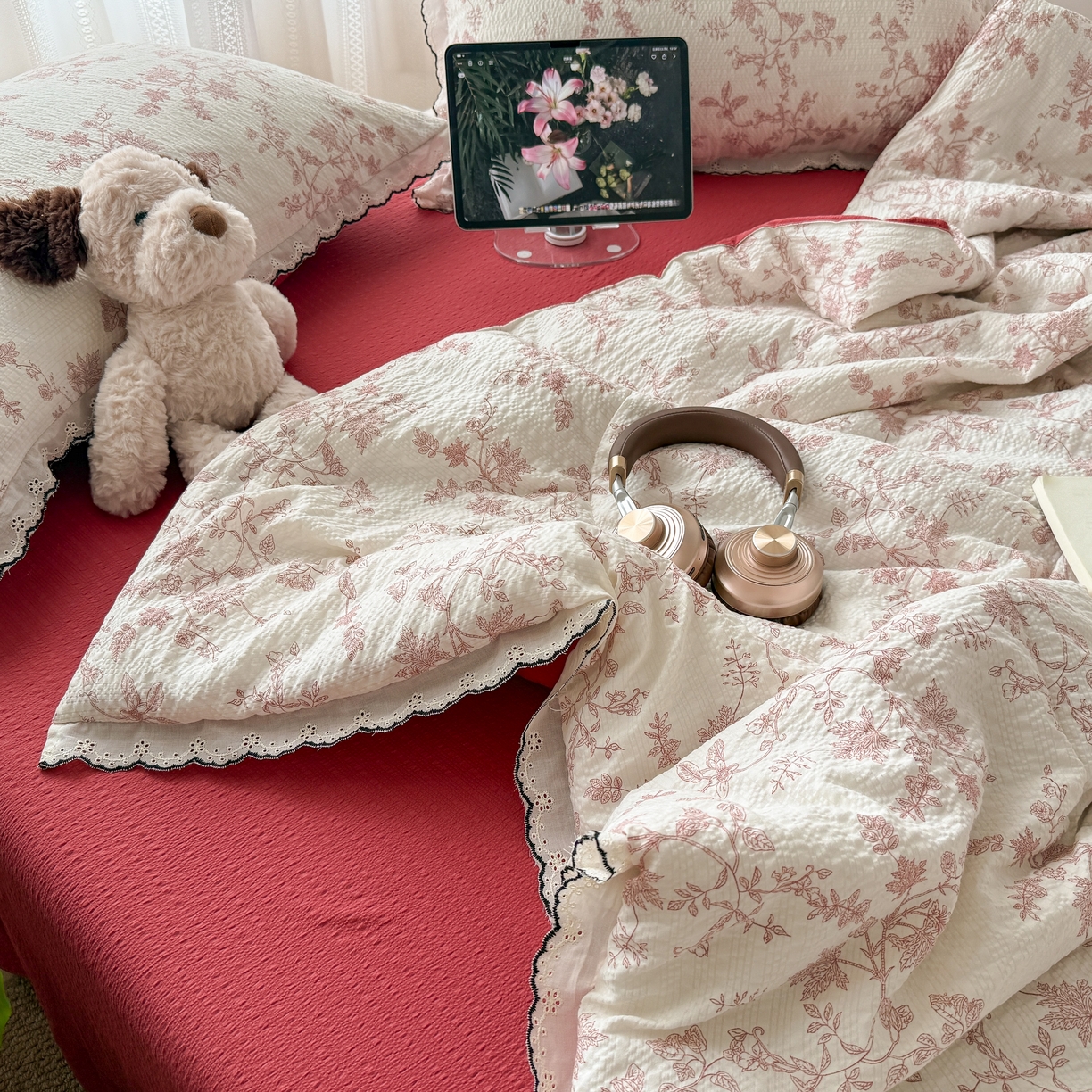 91家纺网 家纺一手货源 找家纺 欧尚 2026新款蕾丝花边夏被款四件套 丽莎