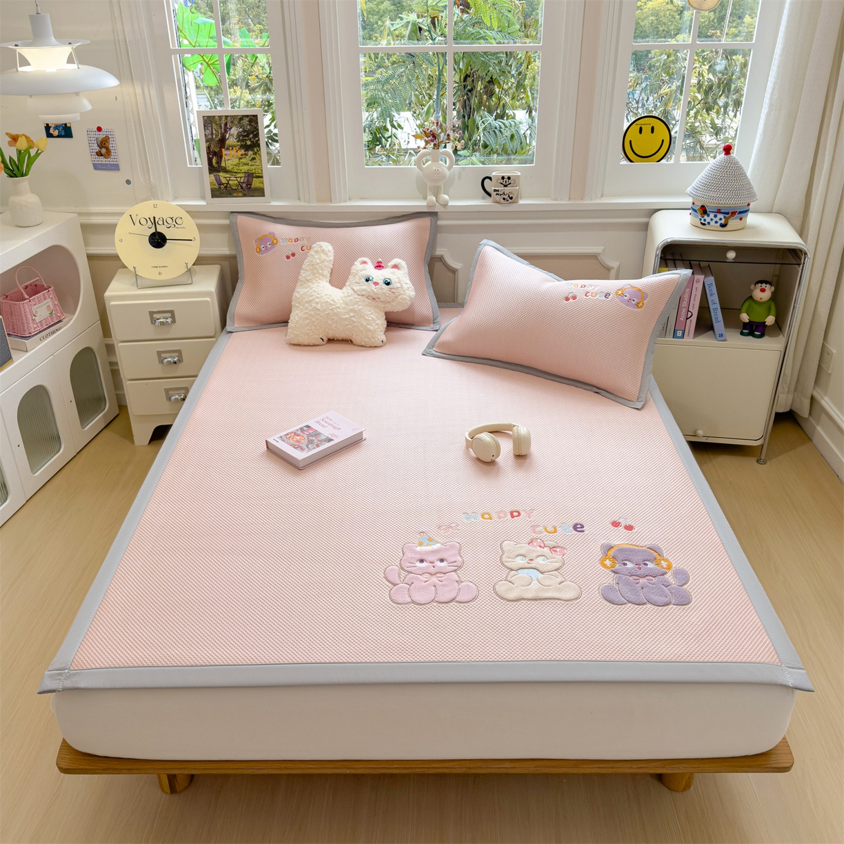 91家纺网 家纺一手货源 找家纺 （总）兄弟坊 2026新款高端A类PE高分子冰丝凉席卡通贴布凉席冰豆豆软凉席