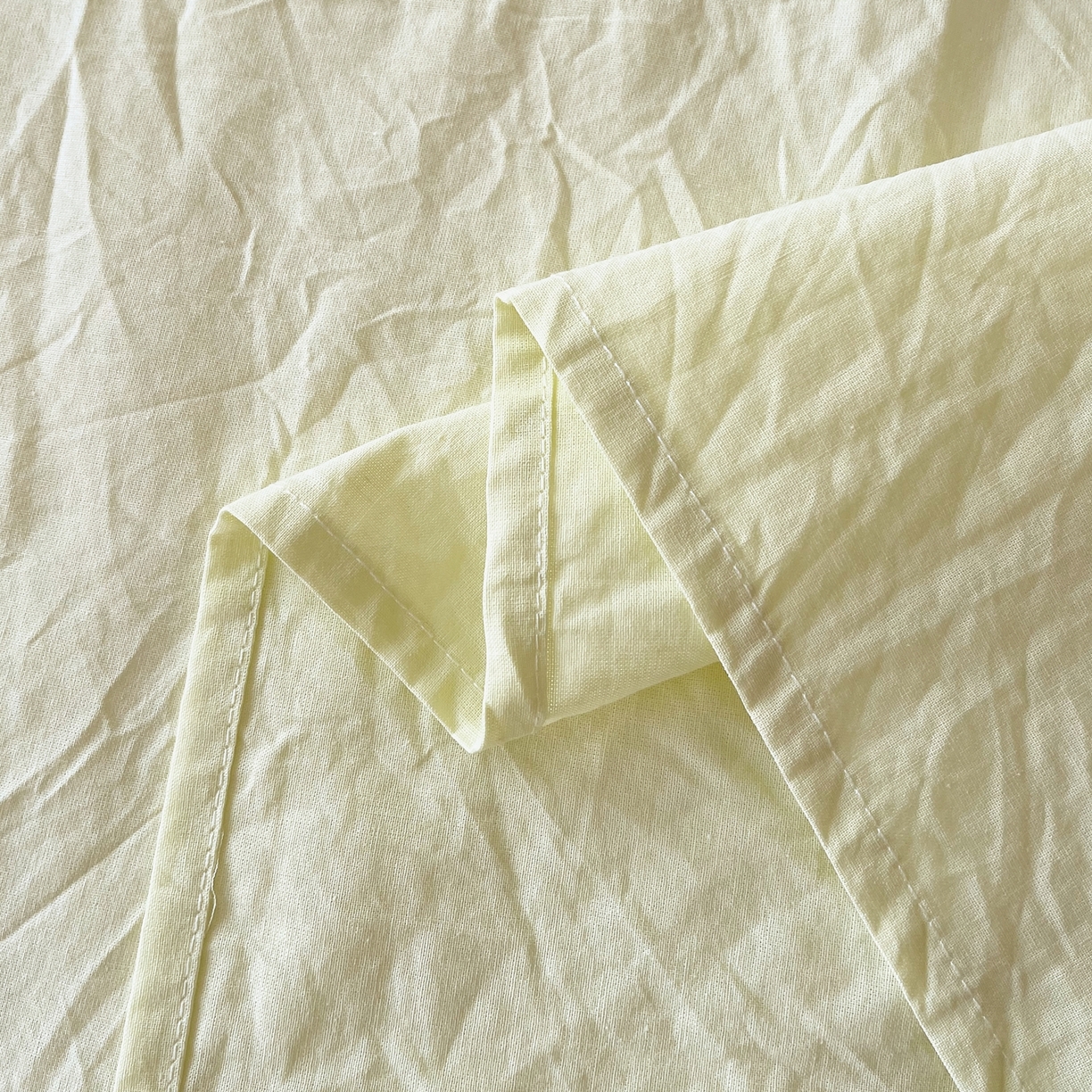 91家纺网 家纺一手货源 找家纺 春皖家纺 2026春夏新款双拼全棉水洗棉单床单床单单件单品床单 素雅淡黄