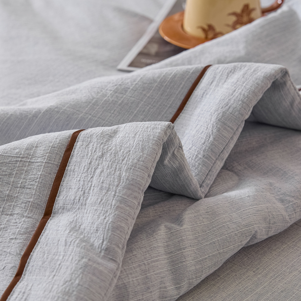 91家纺网 家纺一手货源 找家纺 顺兴家居 2026新款提花色织水洗麻夏被夏凉被空调被四件套 色织-牛仔蓝