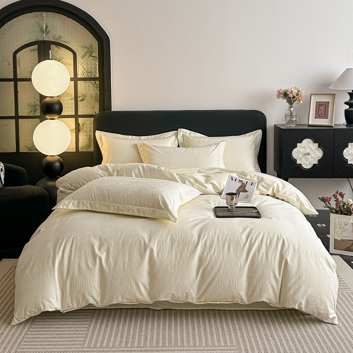 91家纺网 家纺一手货源 找家纺 宅家居 2026新款轻奢A类60支立体浮雕长绒棉纯棉提花贡缎全棉四件套光泽绸缎感三件套 恋曲花语-米白