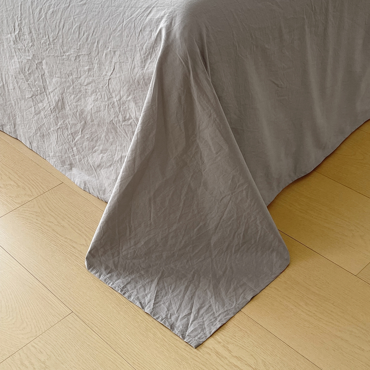 91家纺网 家纺一手货源 找家纺 春皖家纺 2026春夏新款双拼全棉水洗棉单床单床单单件单品床单 素雅浅灰