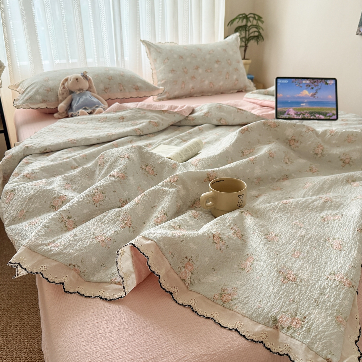 91家纺网 家纺一手货源 找家纺 欧尚 2026新款蕾丝花边夏被款四件套 柔诗意