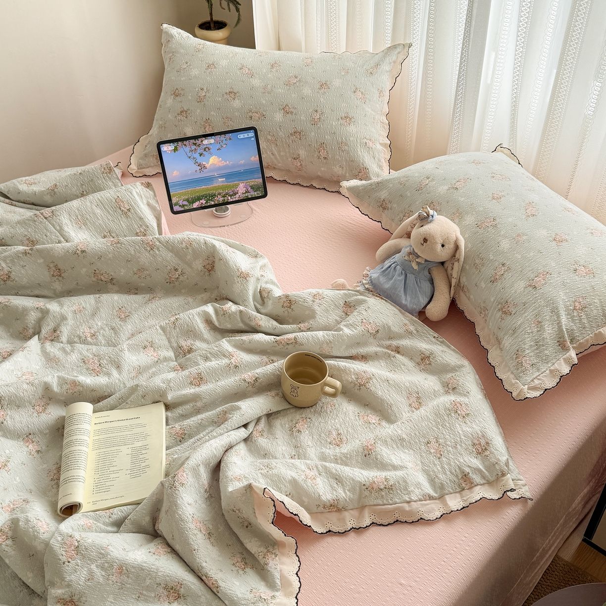 91家纺网 家纺一手货源 找家纺 欧尚 2026新款蕾丝花边夏被款四件套 柔诗意