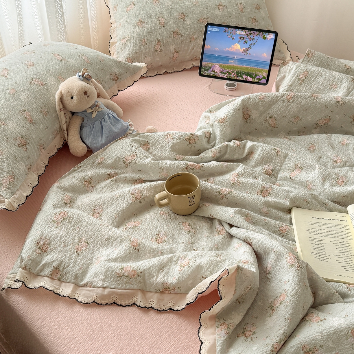 91家纺网 家纺一手货源 找家纺 欧尚 2026新款蕾丝花边夏被款四件套 柔诗意