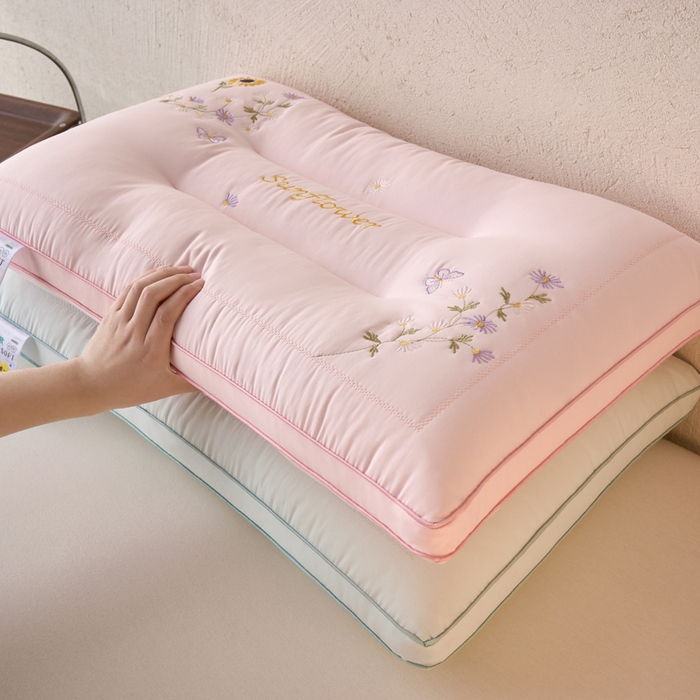 91家纺网 家纺一手货源 找家纺 （总）帝诺妮枕芯坊 2026新款亲肤羽丝棉枕芯-一路生花