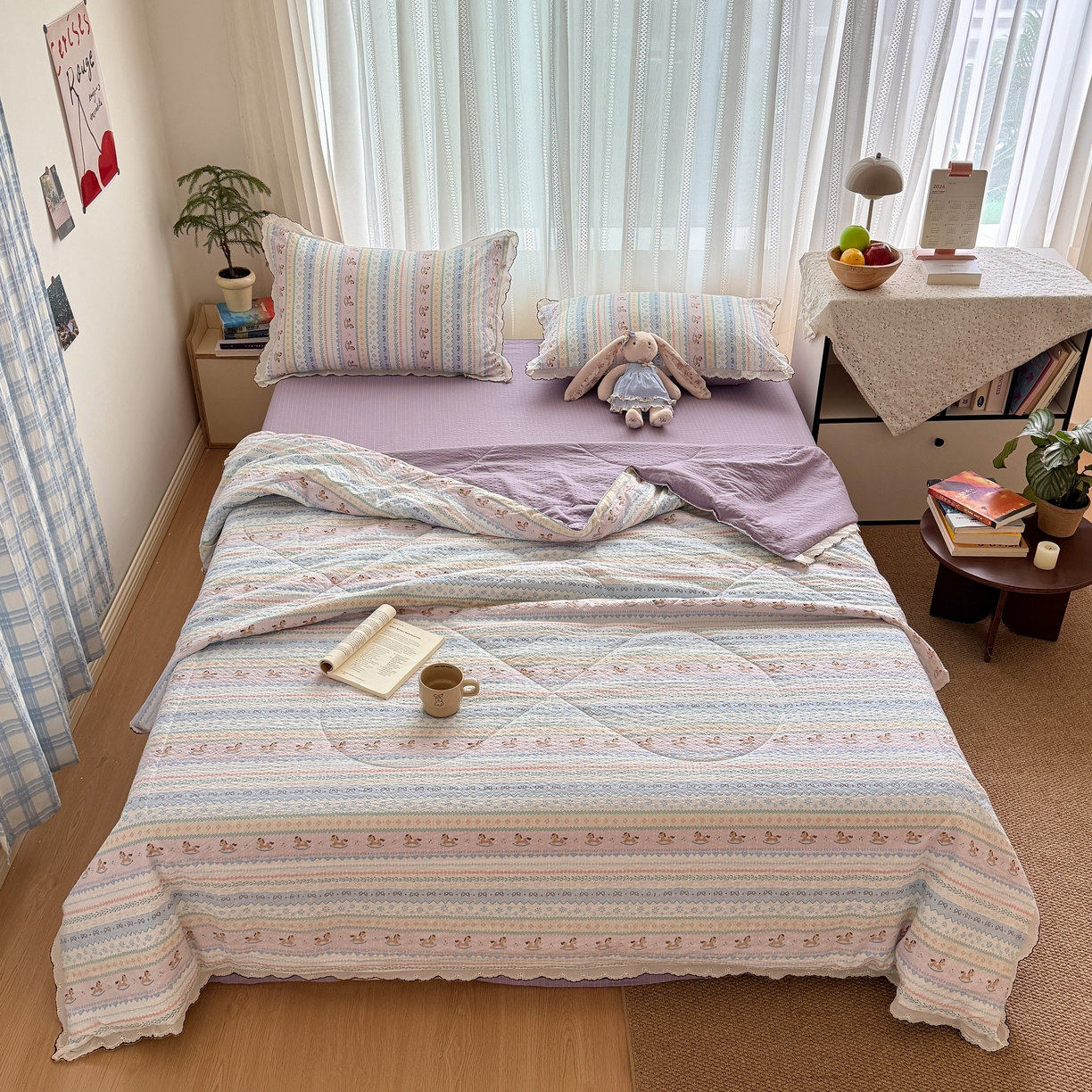 91家纺网 家纺一手货源 找家纺 欧尚 2026新款蕾丝花边夏被款四件套 甜心木马