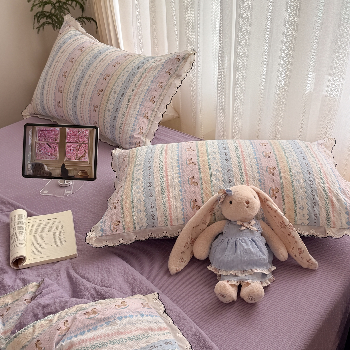 91家纺网 家纺一手货源 找家纺 欧尚 2026新款蕾丝花边夏被款四件套 甜心木马