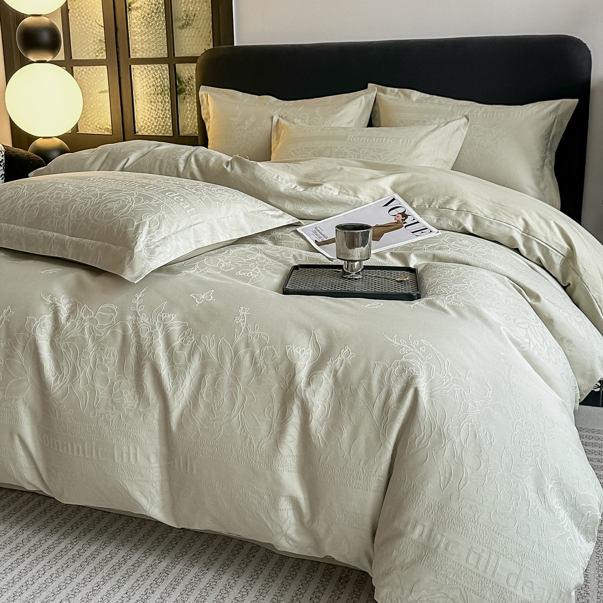 91家纺网 家纺一手货源 找家纺 宅家居 2026新款轻奢A类60支立体浮雕长绒棉纯棉提花贡缎全棉四件套光泽绸缎感三件套 恋曲花语-香槟绿