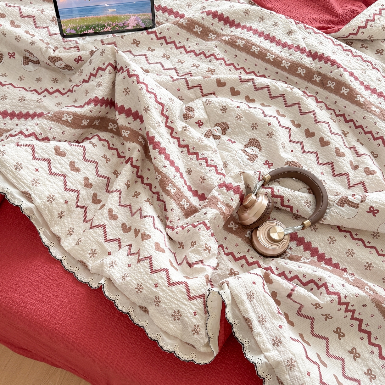 91家纺网 家纺一手货源 找家纺 欧尚 2026新款蕾丝花边夏被款四件套 雪人