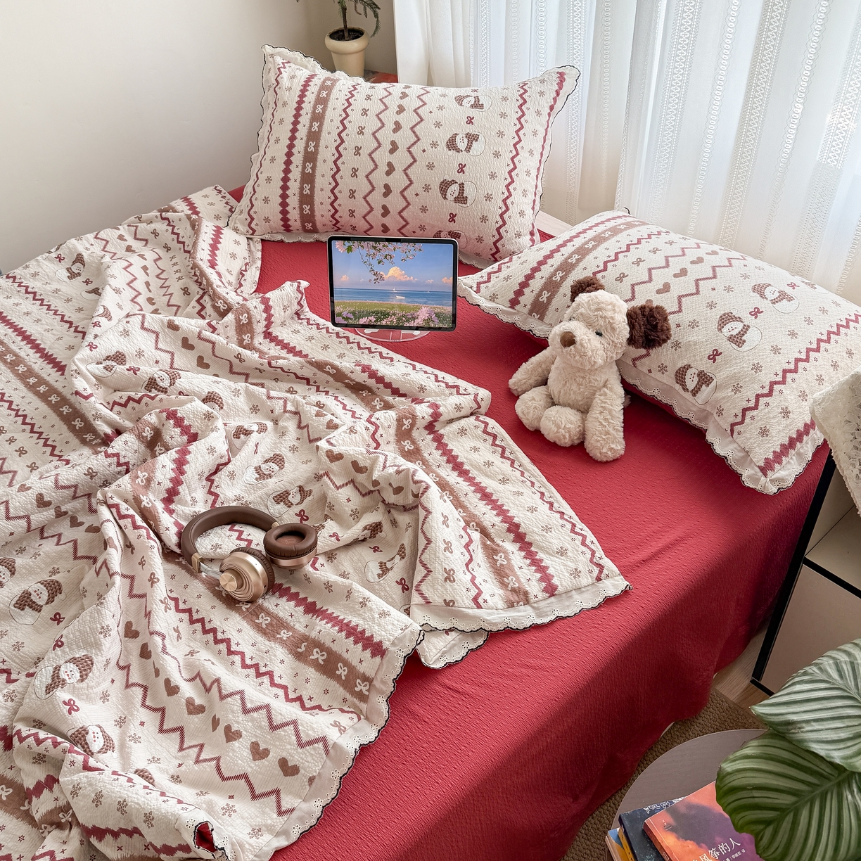 91家纺网 家纺一手货源 找家纺 欧尚 2026新款蕾丝花边夏被款四件套 雪人