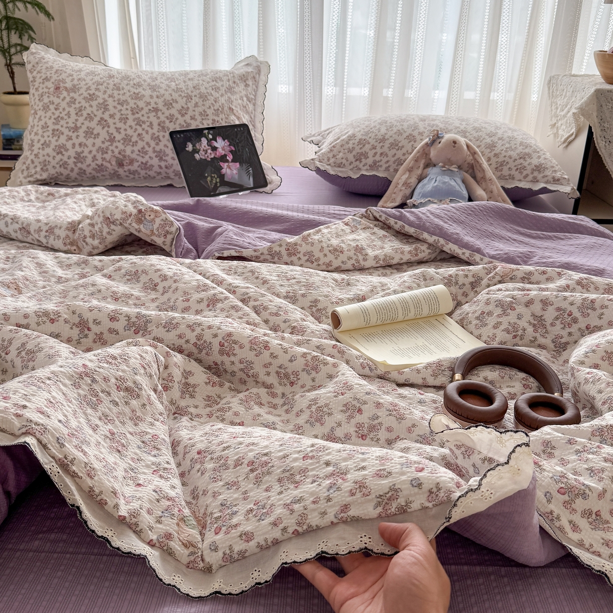 91家纺网 家纺一手货源 找家纺 欧尚 2026新款蕾丝花边夏被款四件套 紫陌