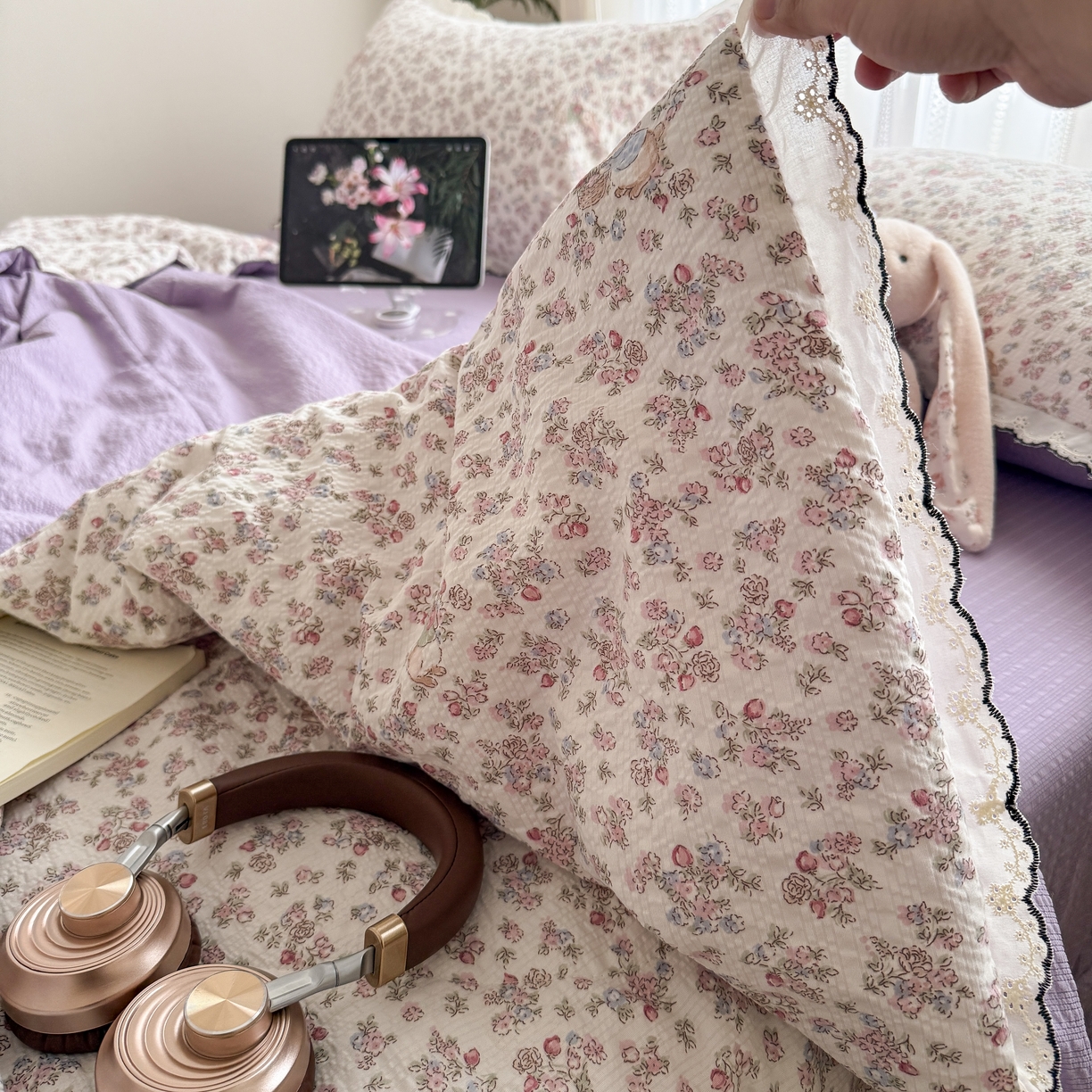 91家纺网 家纺一手货源 找家纺 欧尚 2026新款蕾丝花边夏被款四件套 紫陌