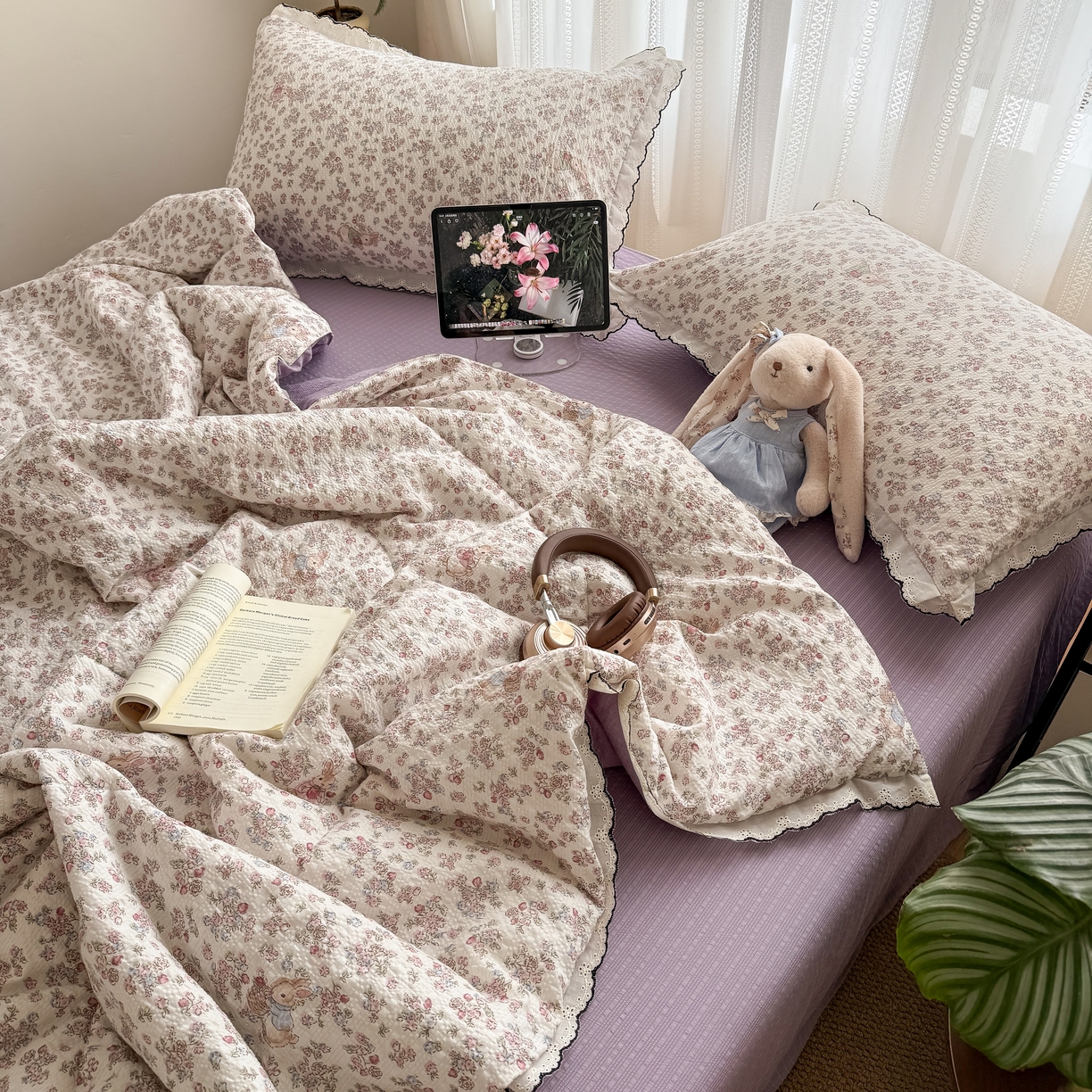 91家纺网 家纺一手货源 找家纺 欧尚 2026新款蕾丝花边夏被款四件套 紫陌