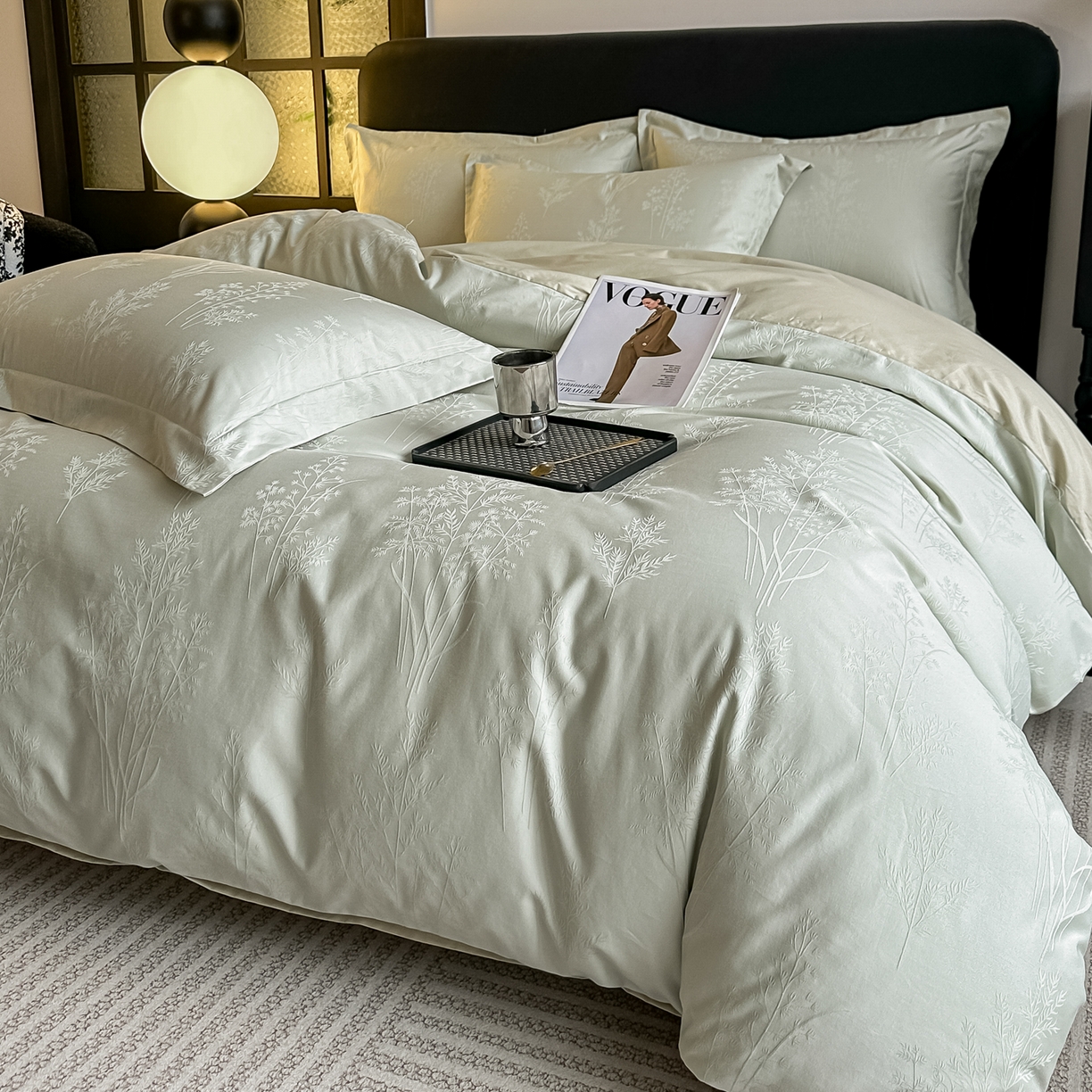 91家纺网 家纺一手货源 找家纺 宅家居 2026新款轻奢A类60支立体浮雕长绒棉纯棉提花贡缎全棉四件套光泽绸缎感三件套 清风颂雅-浅绿