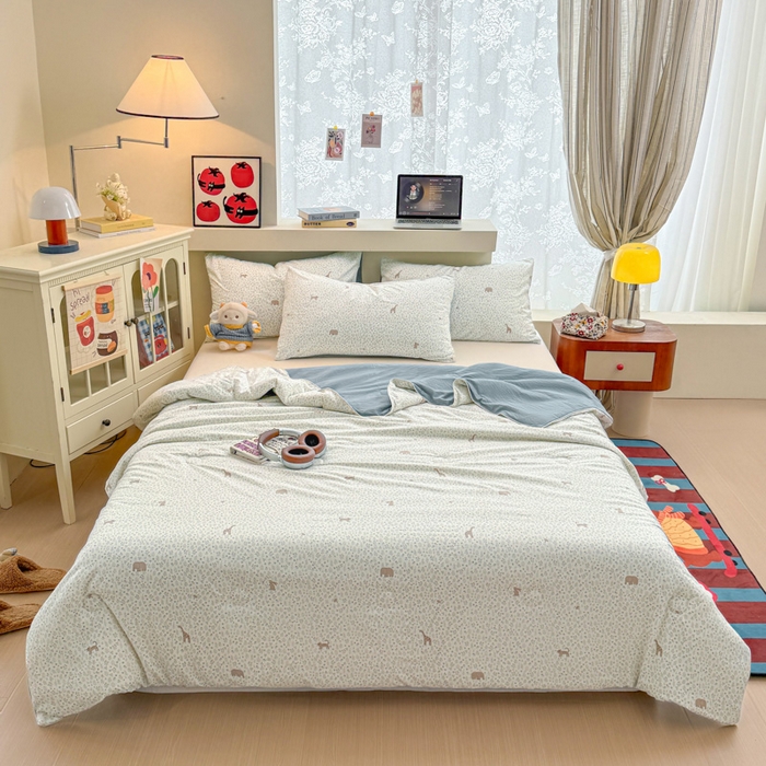 91家纺网 家纺一手货源 找家纺 漫仙阁家纺 2026新款空调被保暖透气抗菌夏被子被芯 萌物