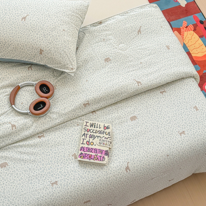 91家纺网 家纺一手货源 找家纺 漫仙阁家纺 2026新款空调被保暖透气抗菌夏被子被芯 萌物