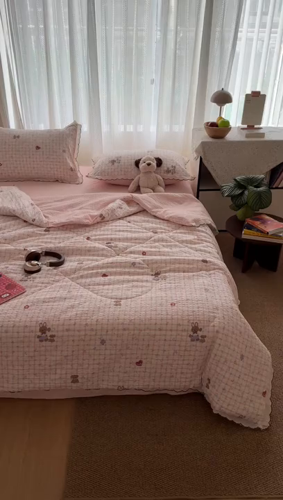 91家纺网 家纺一手货源 找家纺 欧尚 2026新款蕾丝花边夏被款四件套 格系萌兔