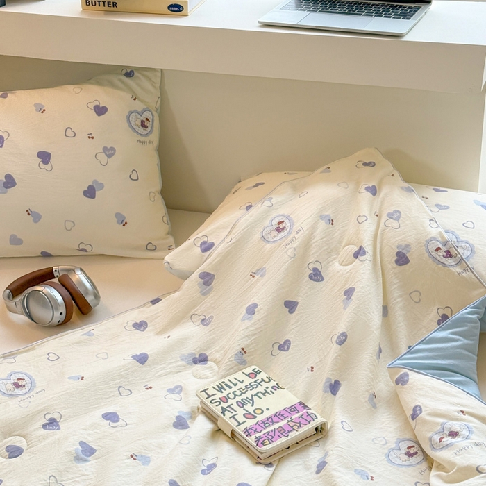 91家纺网 家纺一手货源 找家纺 漫仙阁家纺 2026新款空调被保暖透气抗菌夏被子被芯 甜心狗