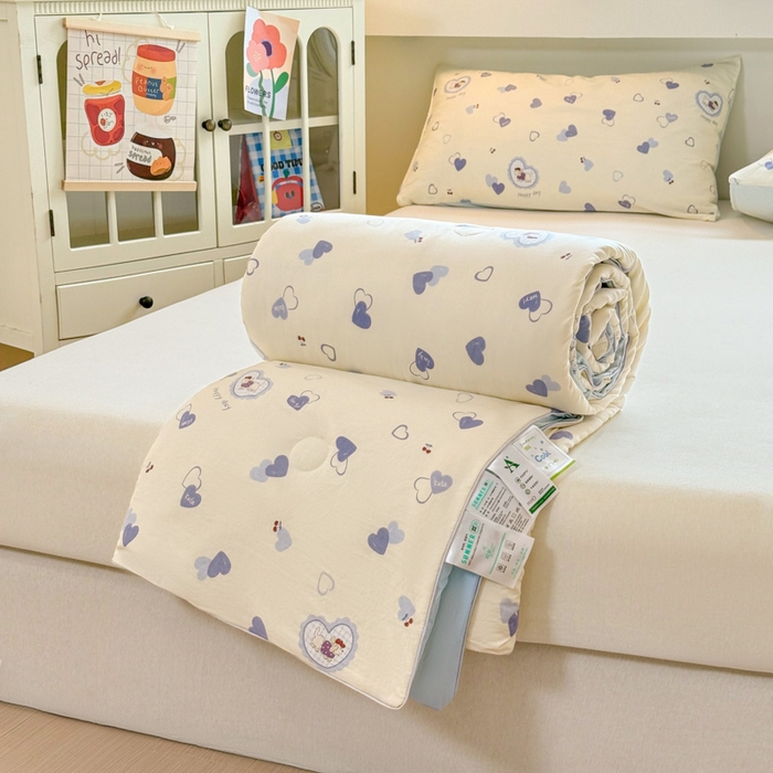 91家纺网 家纺一手货源 找家纺 漫仙阁家纺 2026新款空调被保暖透气抗菌夏被子被芯 甜心狗