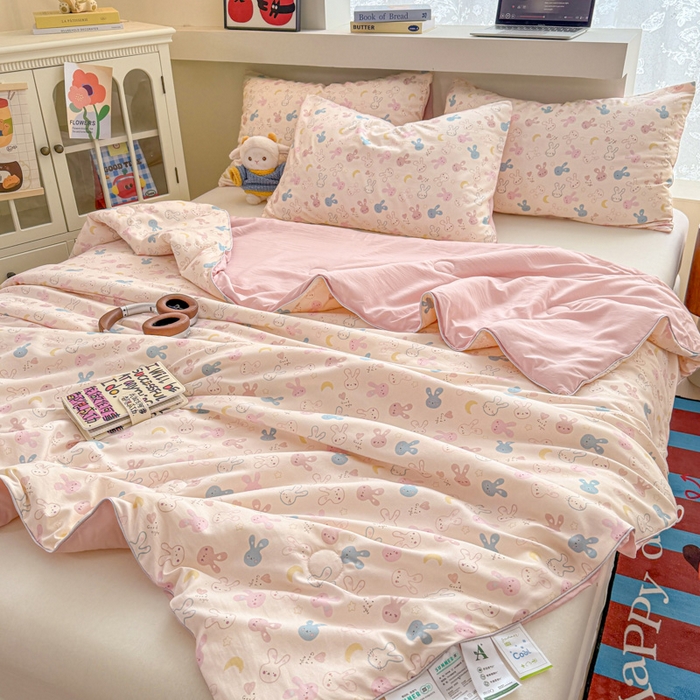 91家纺网 家纺一手货源 找家纺 漫仙阁家纺 2026新款空调被保暖透气抗菌夏被子被芯 兔耳朵